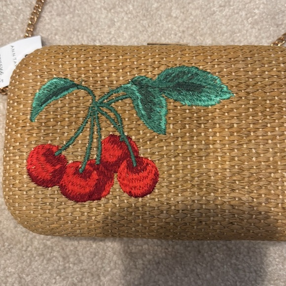 Ann taylor cherry embroidered clutch NWT with shoulder chain - Picture 2 of 7